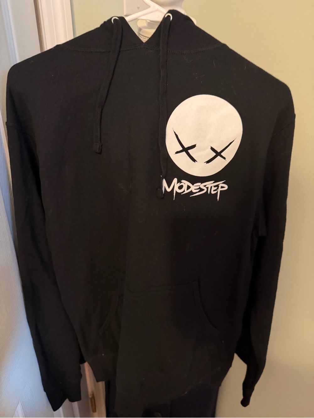 Black Graphic Pullover Hoodie